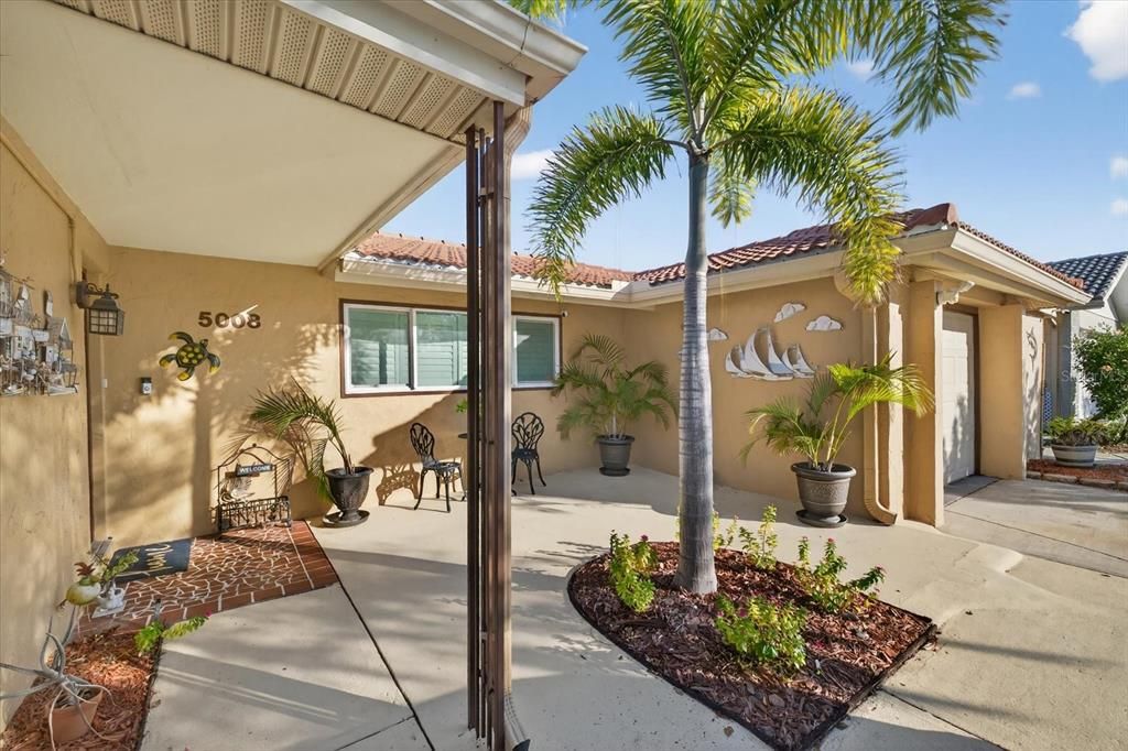 For Sale: $699,000 (3 beds, 2 baths, 1765 Square Feet)