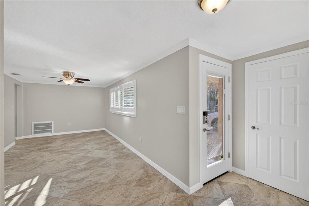 For Sale: $699,000 (3 beds, 2 baths, 1765 Square Feet)