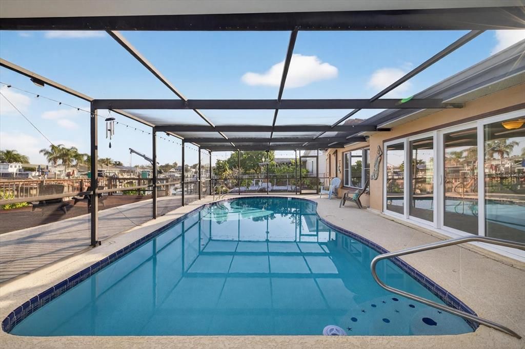 For Sale: $699,000 (3 beds, 2 baths, 1765 Square Feet)