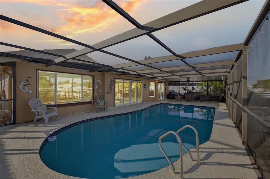 For Sale: $699,000 (3 beds, 2 baths, 1765 Square Feet)