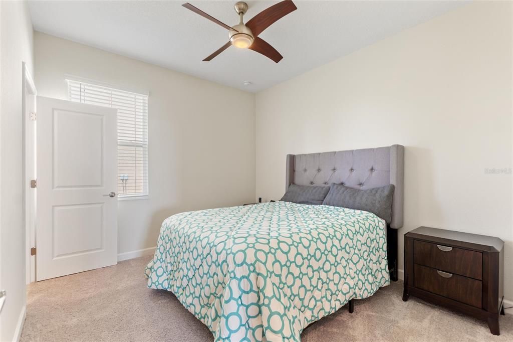 待售: $544,900 (4 贝兹, 3 浴室, 2571 平方英尺)