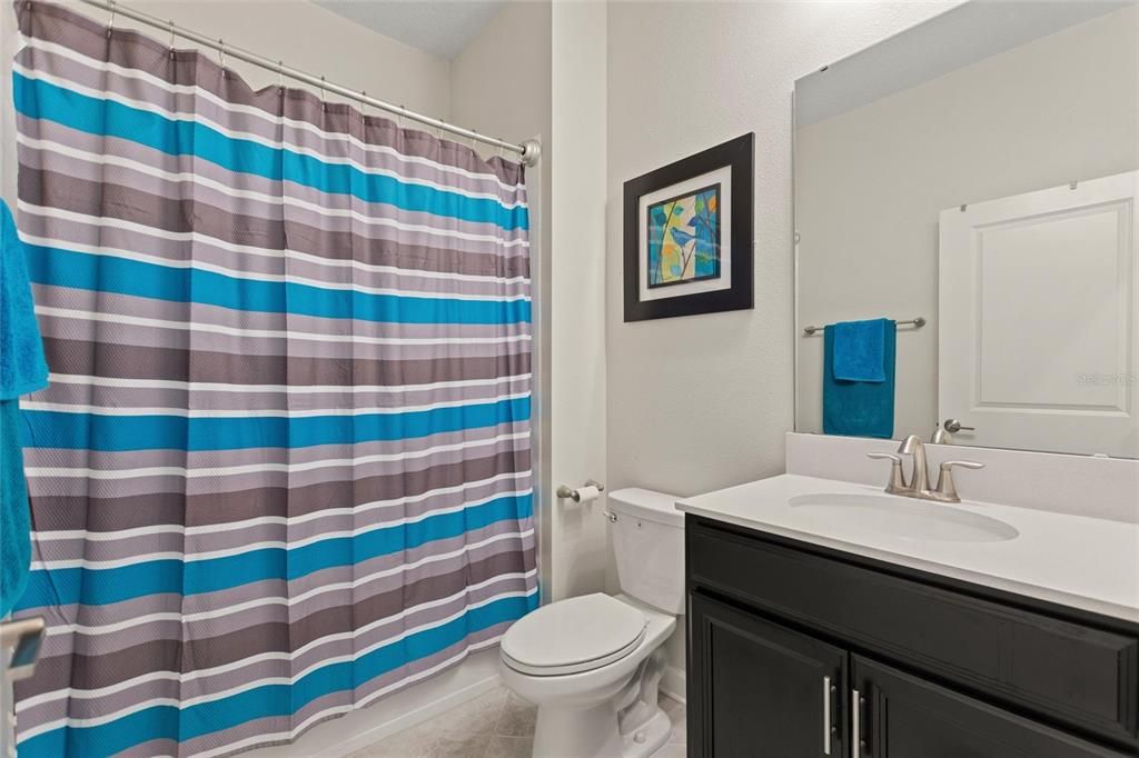 待售: $544,900 (4 贝兹, 3 浴室, 2571 平方英尺)