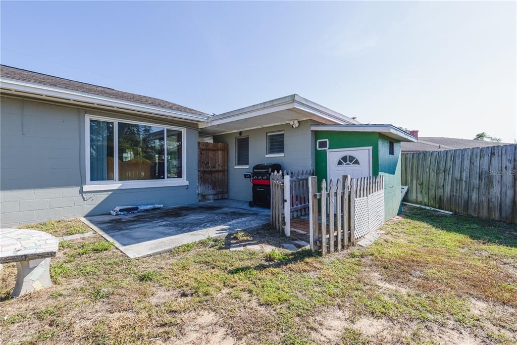 На продажу: $247,000 (3 спален, 3 ванн, 1144 Квадратных фут)