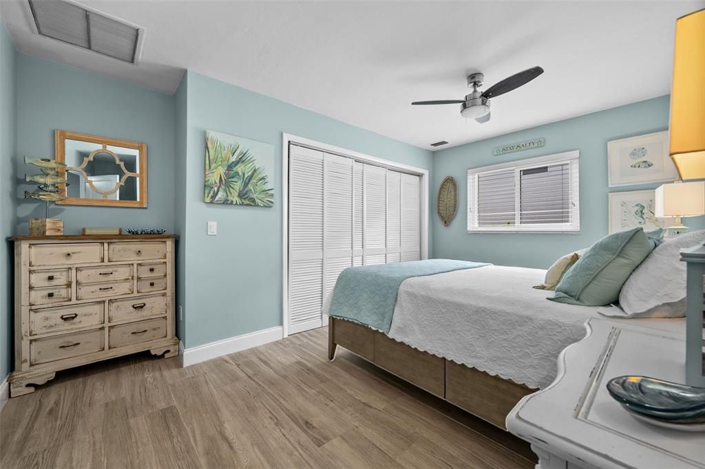For Sale: $1,499,000 (3 beds, 2 baths, 2268 Square Feet)