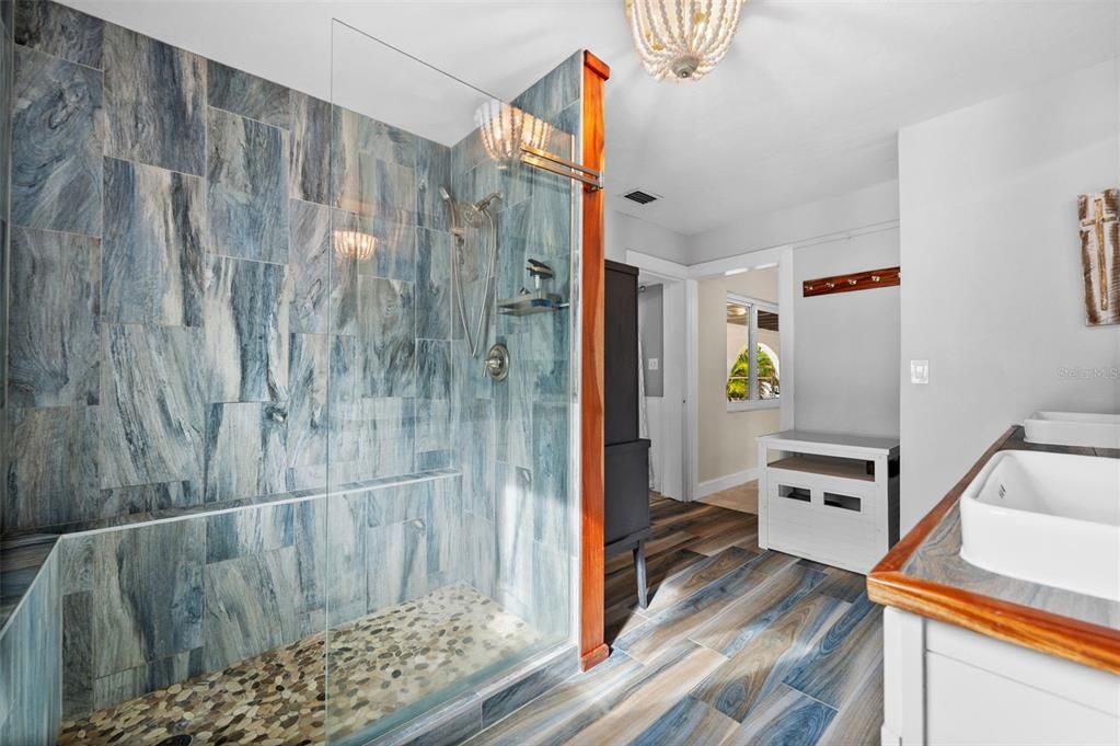 For Sale: $1,499,000 (3 beds, 2 baths, 2268 Square Feet)