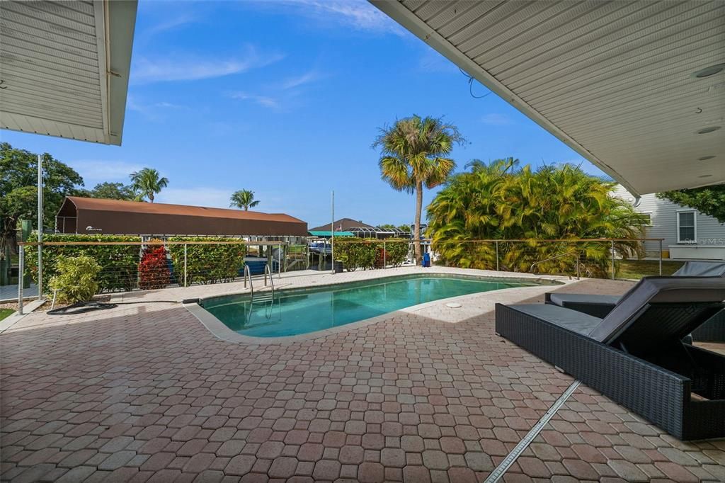 For Sale: $1,499,000 (3 beds, 2 baths, 2268 Square Feet)