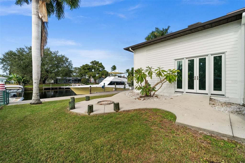 For Sale: $1,499,000 (3 beds, 2 baths, 2268 Square Feet)