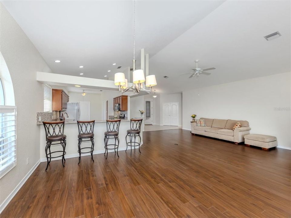 For Sale: $489,000 (3 beds, 2 baths, 2351 Square Feet)