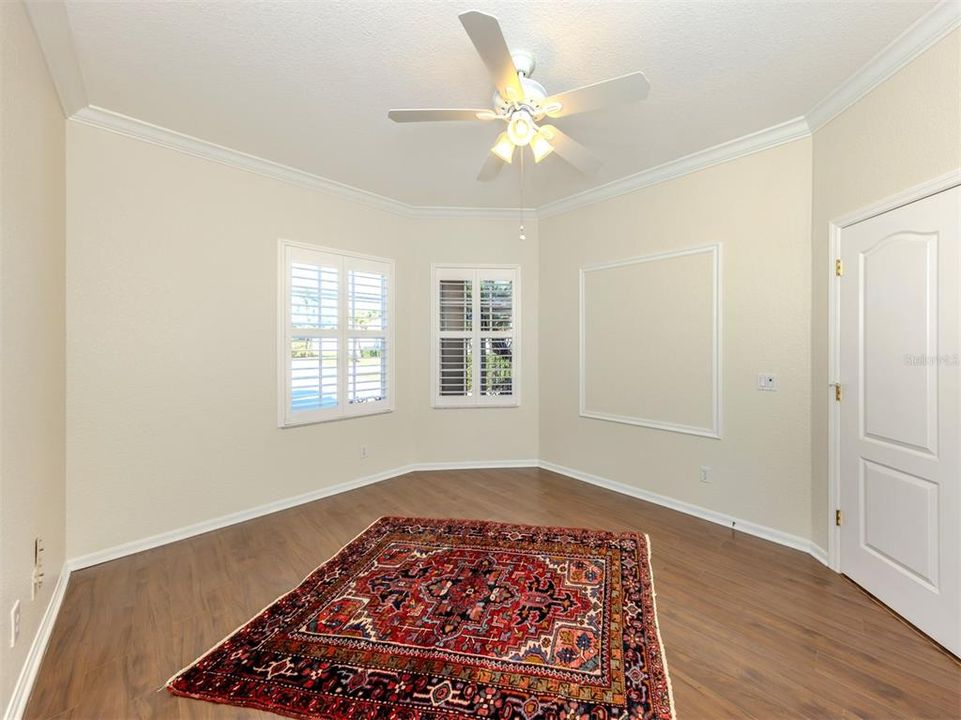 For Sale: $489,000 (3 beds, 2 baths, 2351 Square Feet)