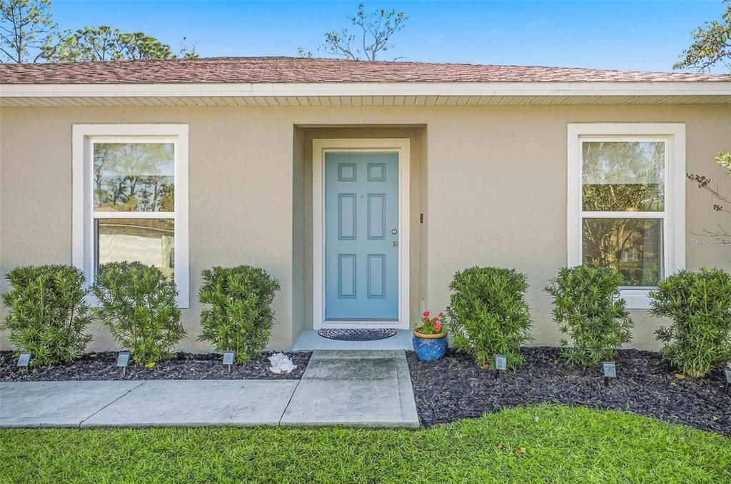 Active With Contract: $269,900 (3 beds, 2 baths, 1552 Square Feet)