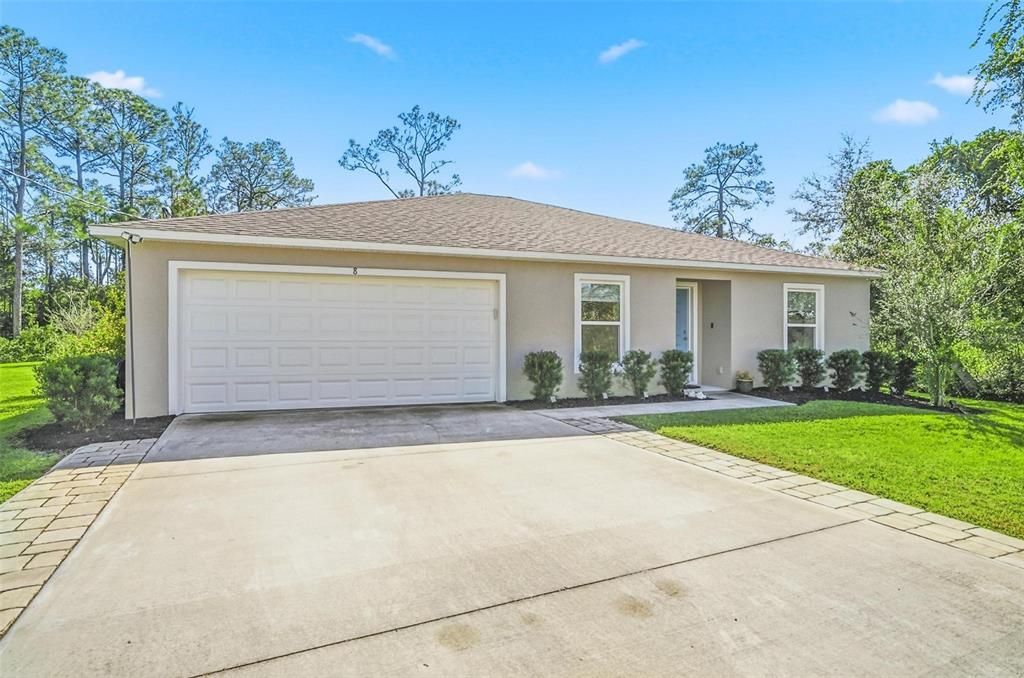 Active With Contract: $269,900 (3 beds, 2 baths, 1552 Square Feet)