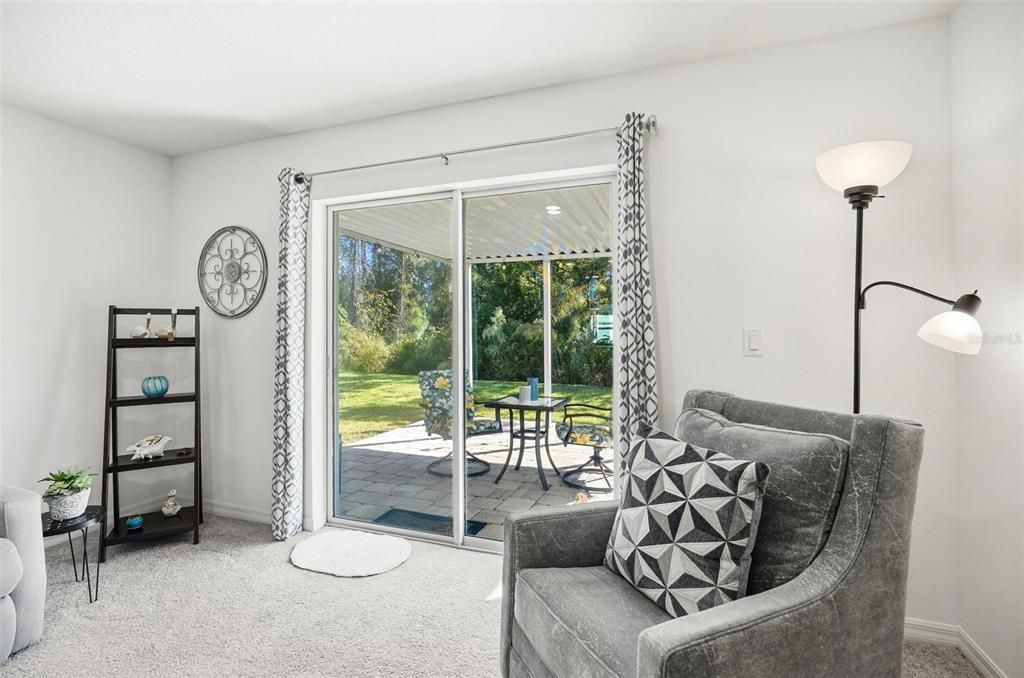 Active With Contract: $269,900 (3 beds, 2 baths, 1552 Square Feet)