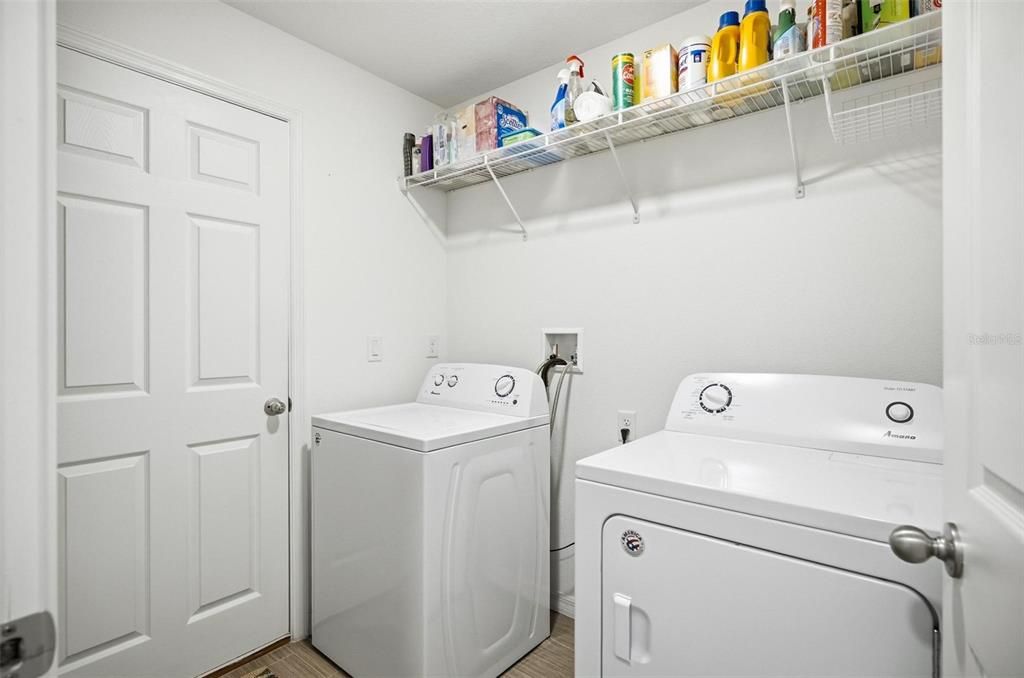 Active With Contract: $269,900 (3 beds, 2 baths, 1552 Square Feet)