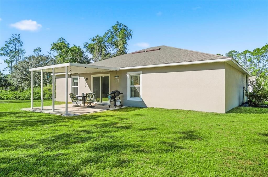 Active With Contract: $269,900 (3 beds, 2 baths, 1552 Square Feet)