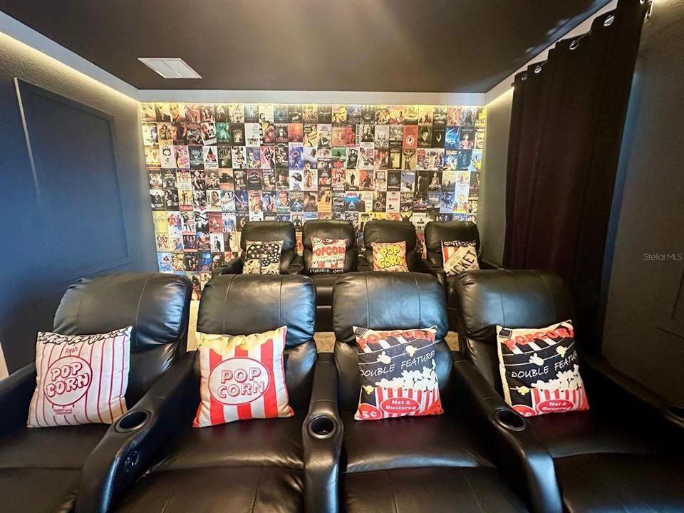 For Sale: $1,149,000 (14 beds, 11 baths, 6223 Square Feet)