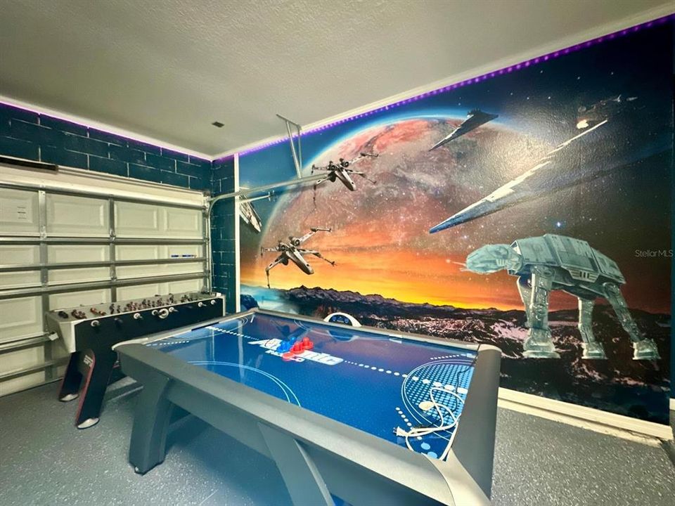 For Sale: $1,149,000 (14 beds, 11 baths, 6223 Square Feet)