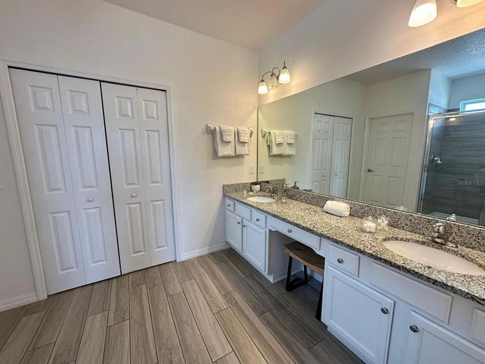 For Sale: $1,149,000 (14 beds, 11 baths, 6223 Square Feet)