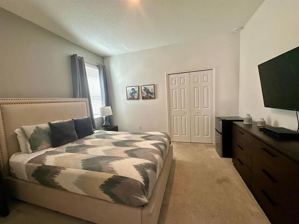 For Sale: $1,149,000 (14 beds, 11 baths, 6223 Square Feet)