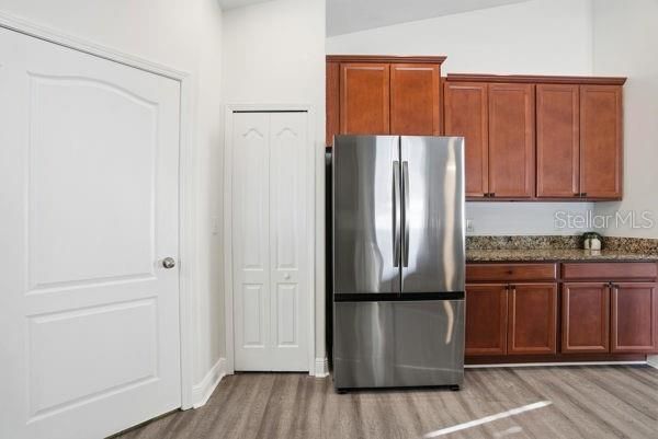 For Sale: $349,900 (4 beds, 3 baths, 1908 Square Feet)