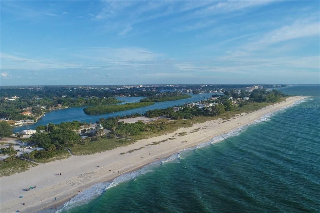 For Rent: $1,850 (2 beds, 1 baths, 1000 Square Feet)