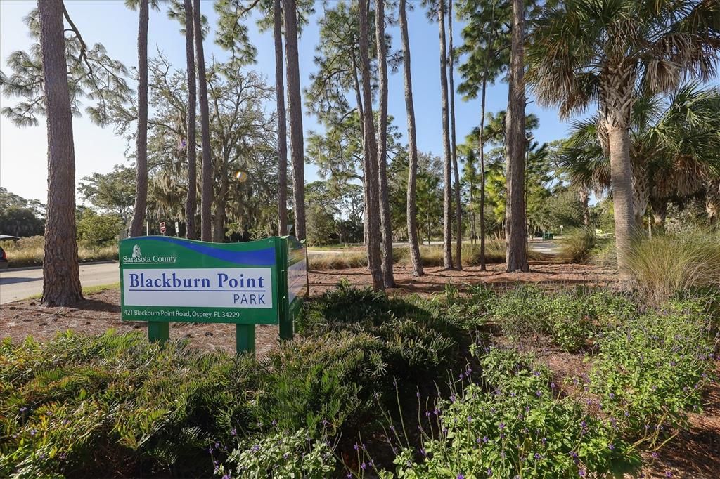 For Rent: $1,850 (2 beds, 1 baths, 1000 Square Feet)