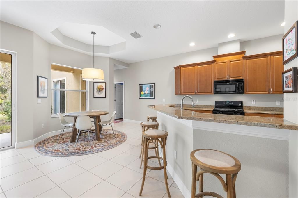 For Sale: $800,000 (4 beds, 3 baths, 3025 Square Feet)