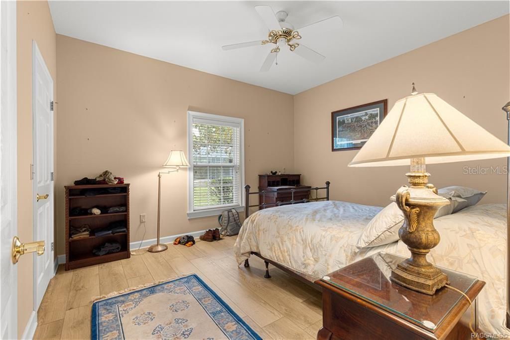 待售: $519,000 (4 贝兹, 3 浴室, 3234 平方英尺)