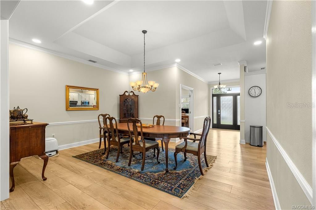 待售: $519,000 (4 贝兹, 3 浴室, 3234 平方英尺)