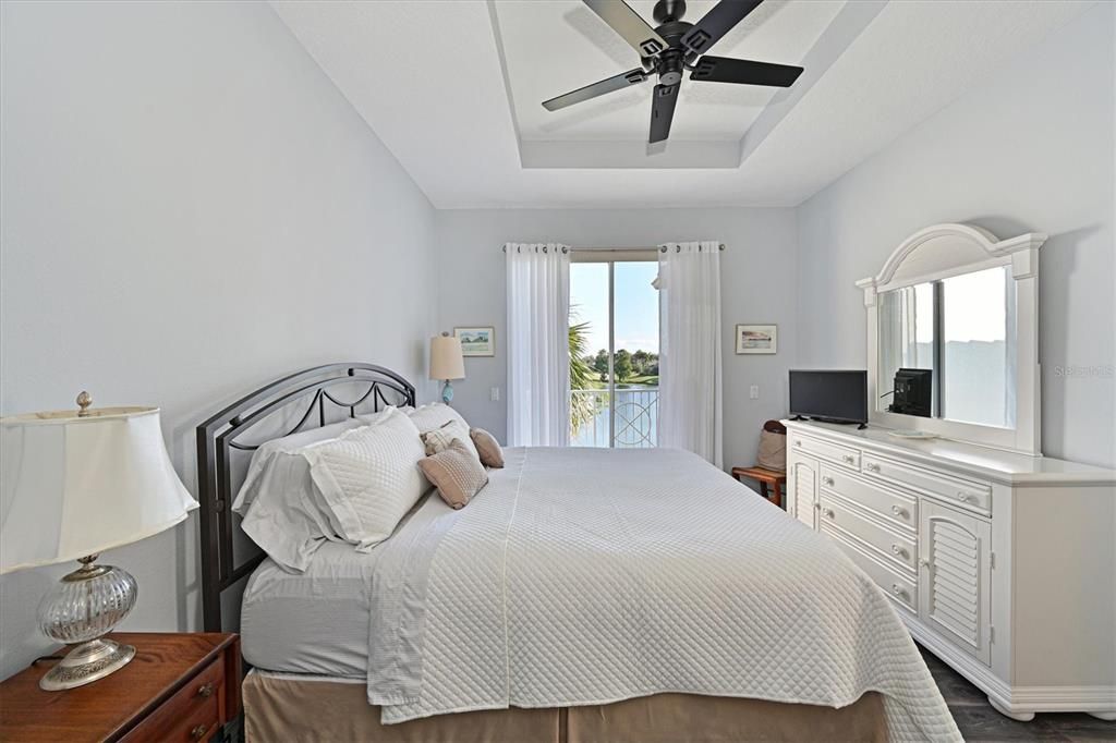 For Sale: $365,000 (3 beds, 2 baths, 1435 Square Feet)