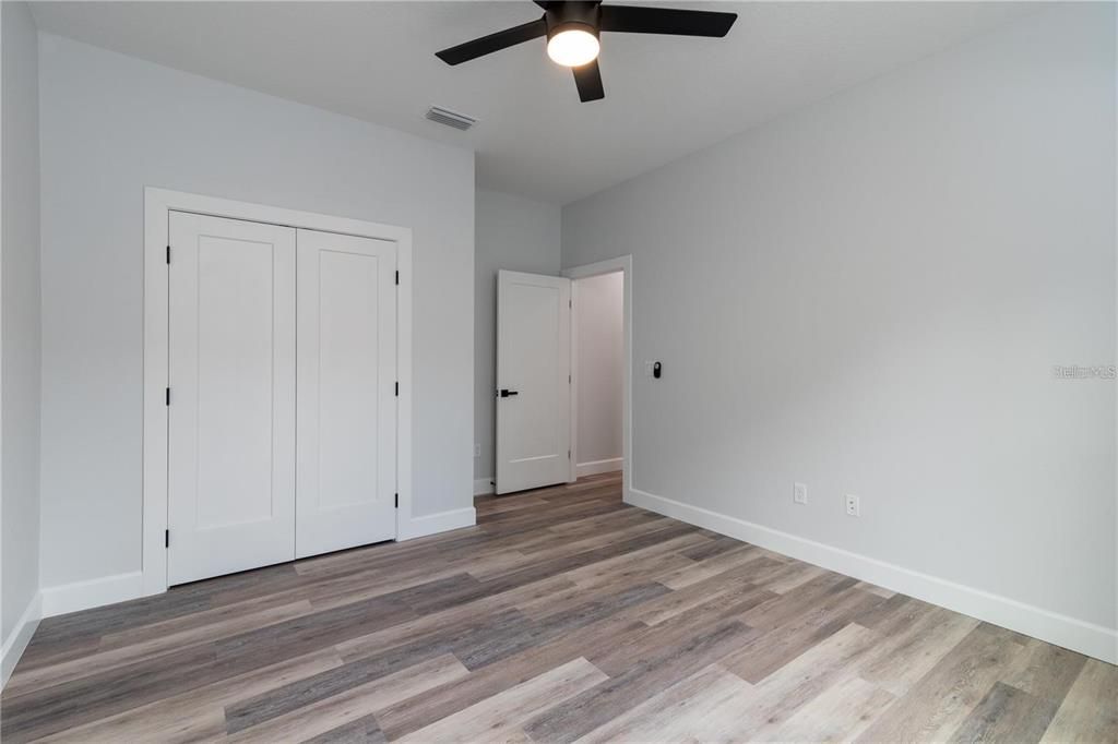 For Sale: $550,000 (3 beds, 2 baths, 1815 Square Feet)