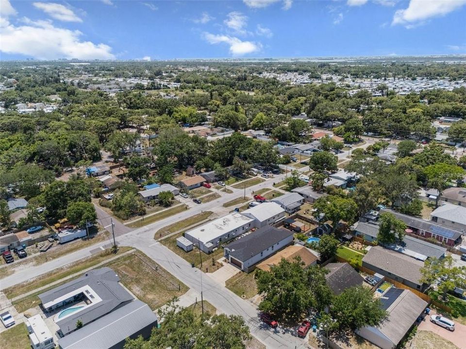 For Sale: $550,000 (3 beds, 2 baths, 1815 Square Feet)