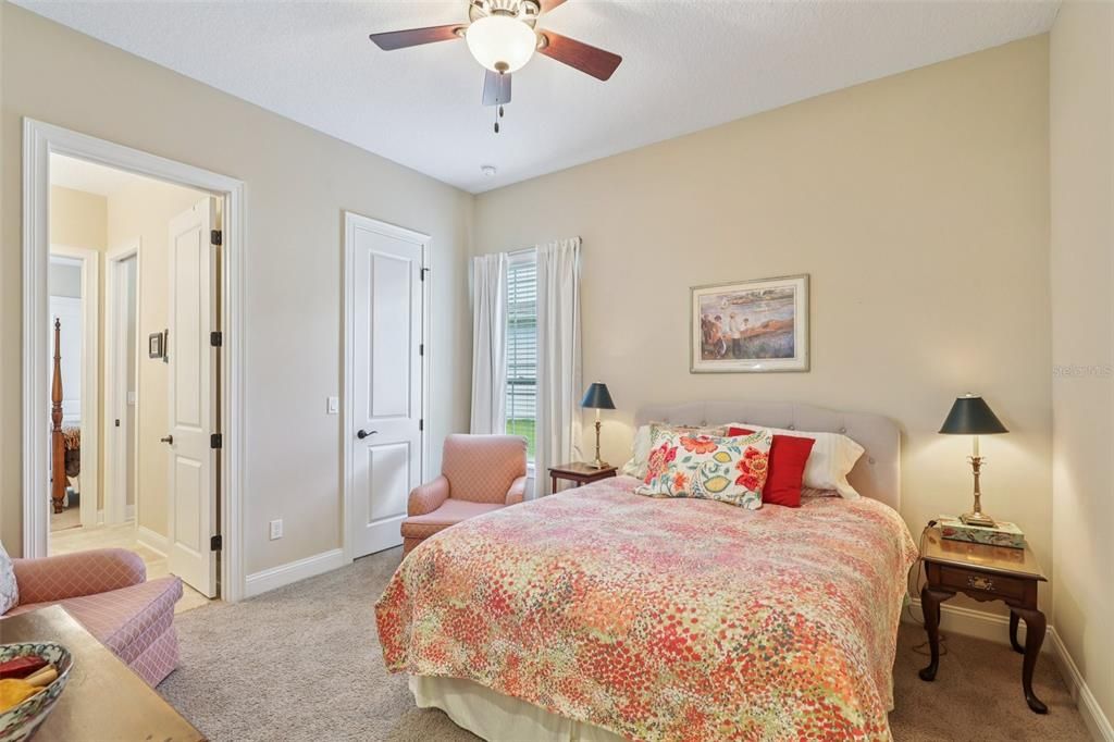 待售: $899,000 (4 贝兹, 3 浴室, 3355 平方英尺)