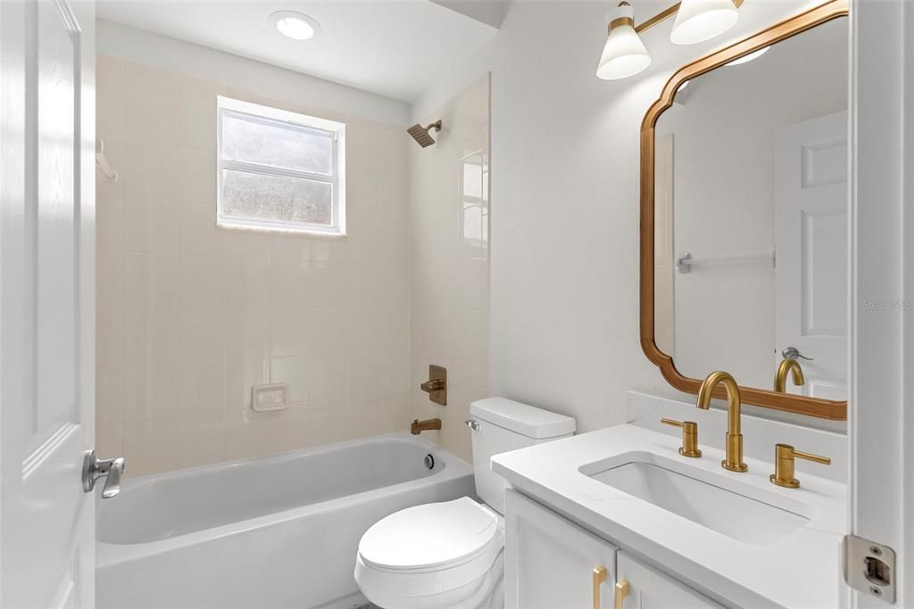 For Sale: $334,900 (3 beds, 2 baths, 1506 Square Feet)