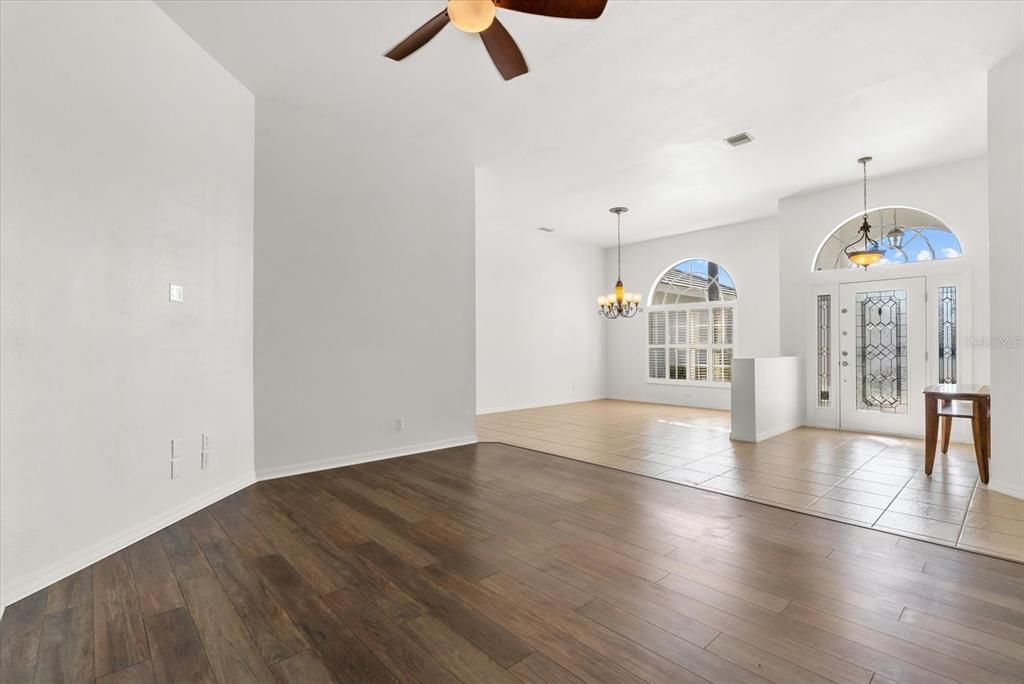 For Sale: $650,000 (4 beds, 3 baths, 2890 Square Feet)