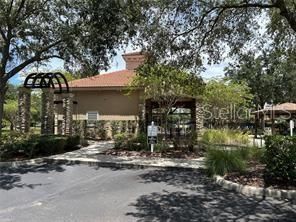 For Sale: $409,900 (4 beds, 2 baths, 1839 Square Feet)