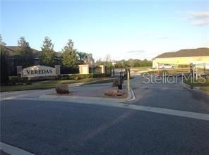 For Sale: $409,900 (4 beds, 2 baths, 1839 Square Feet)