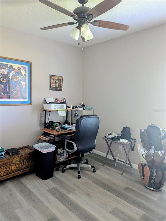 For Sale: $409,900 (4 beds, 2 baths, 1839 Square Feet)