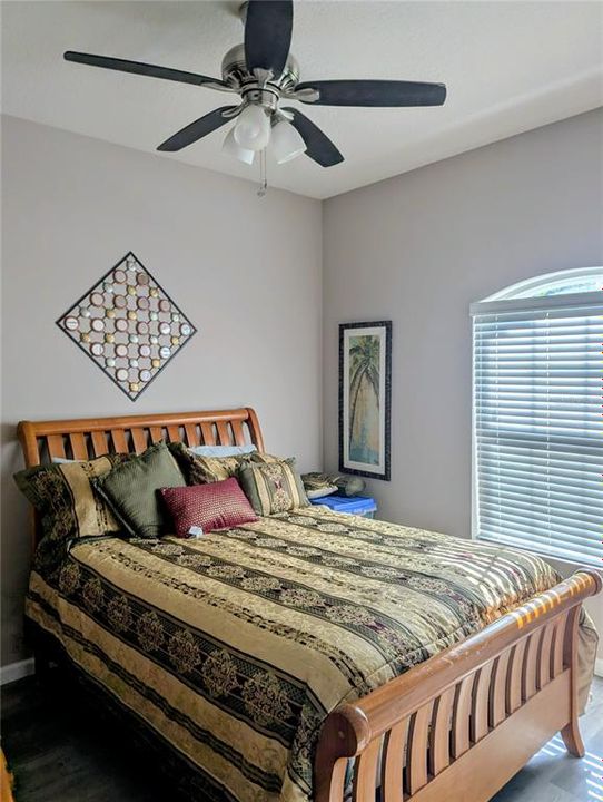 For Sale: $409,900 (4 beds, 2 baths, 1839 Square Feet)