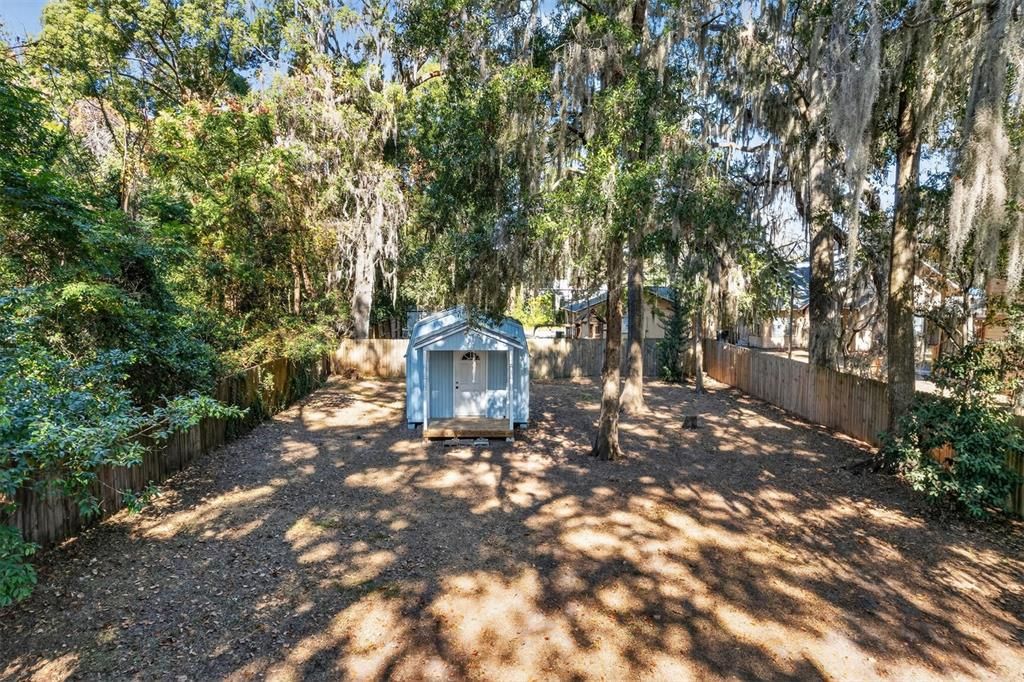 Active With Contract: $295,000 (3 beds, 2 baths, 1392 Square Feet)