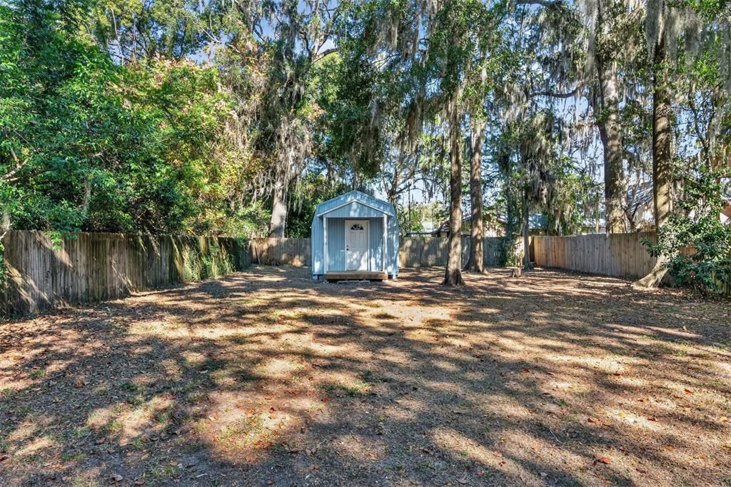 Active With Contract: $295,000 (3 beds, 2 baths, 1392 Square Feet)