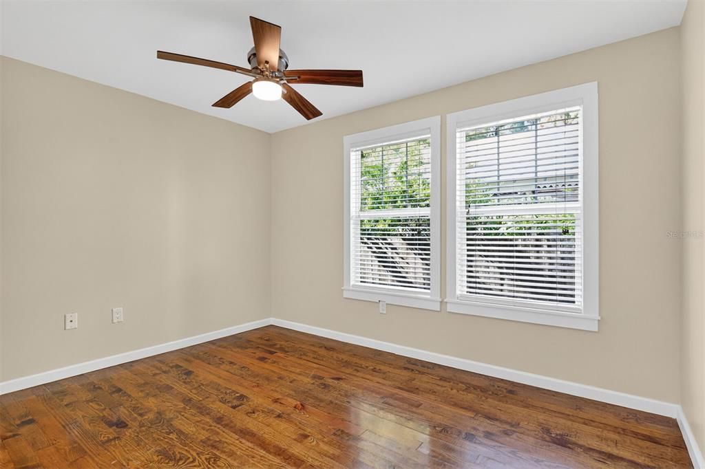 Active With Contract: $295,000 (3 beds, 2 baths, 1392 Square Feet)