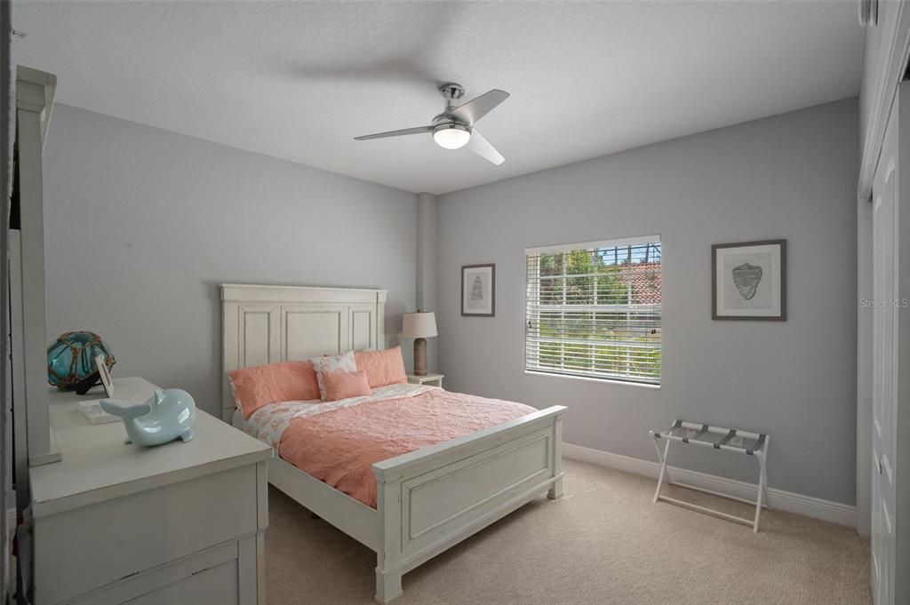 For Sale: $1,150,000 (3 beds, 2 baths, 2374 Square Feet)