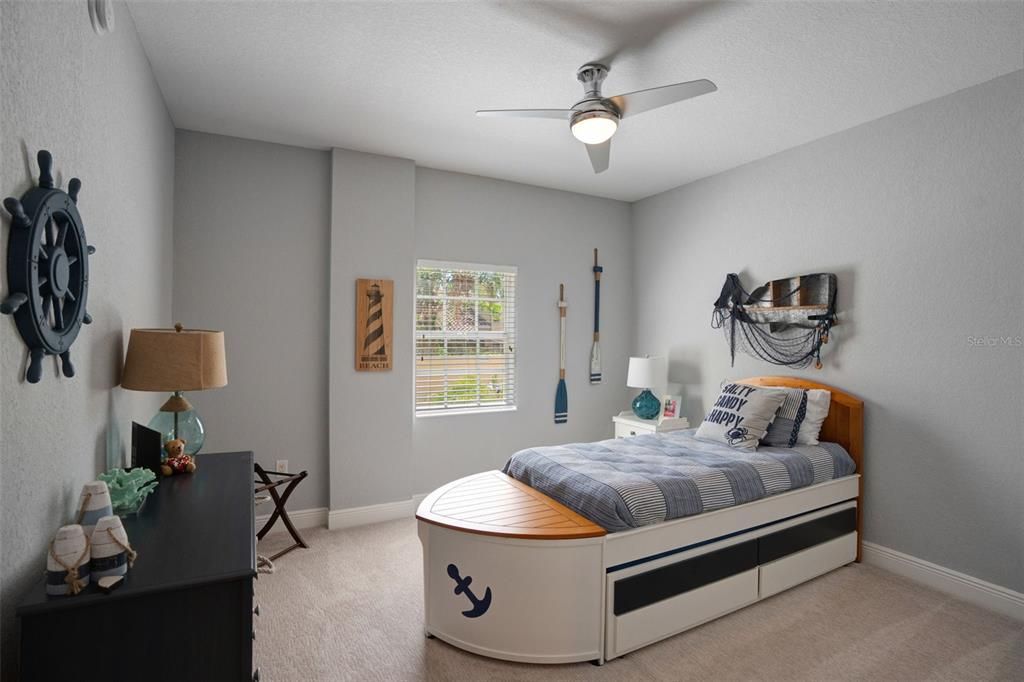 For Sale: $1,150,000 (3 beds, 2 baths, 2374 Square Feet)