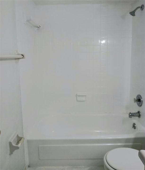 For Rent: $1,375 (2 beds, 2 baths, 1040 Square Feet)