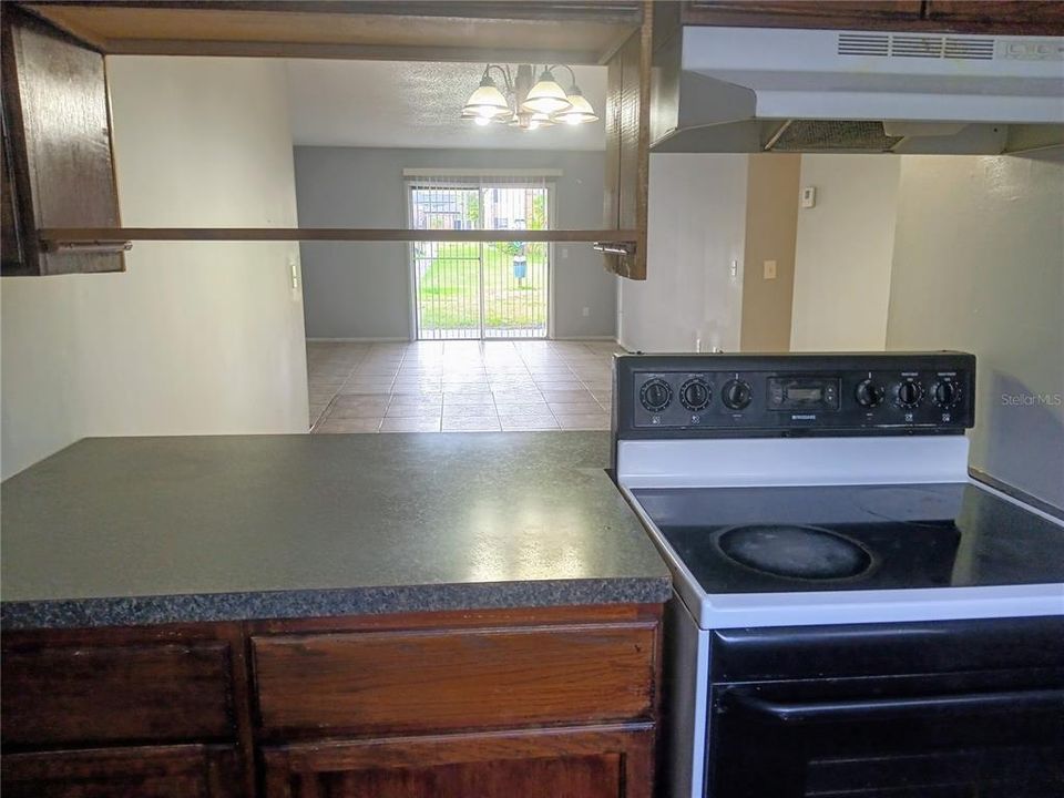 For Rent: $1,375 (2 beds, 2 baths, 1040 Square Feet)