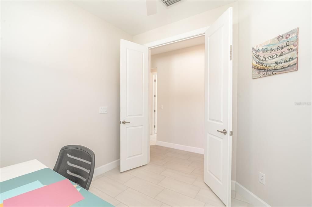 待售: $390,000 (2 贝兹, 2 浴室, 1412 平方英尺)