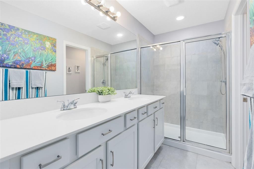 待售: $335,000 (3 贝兹, 2 浴室, 1590 平方英尺)