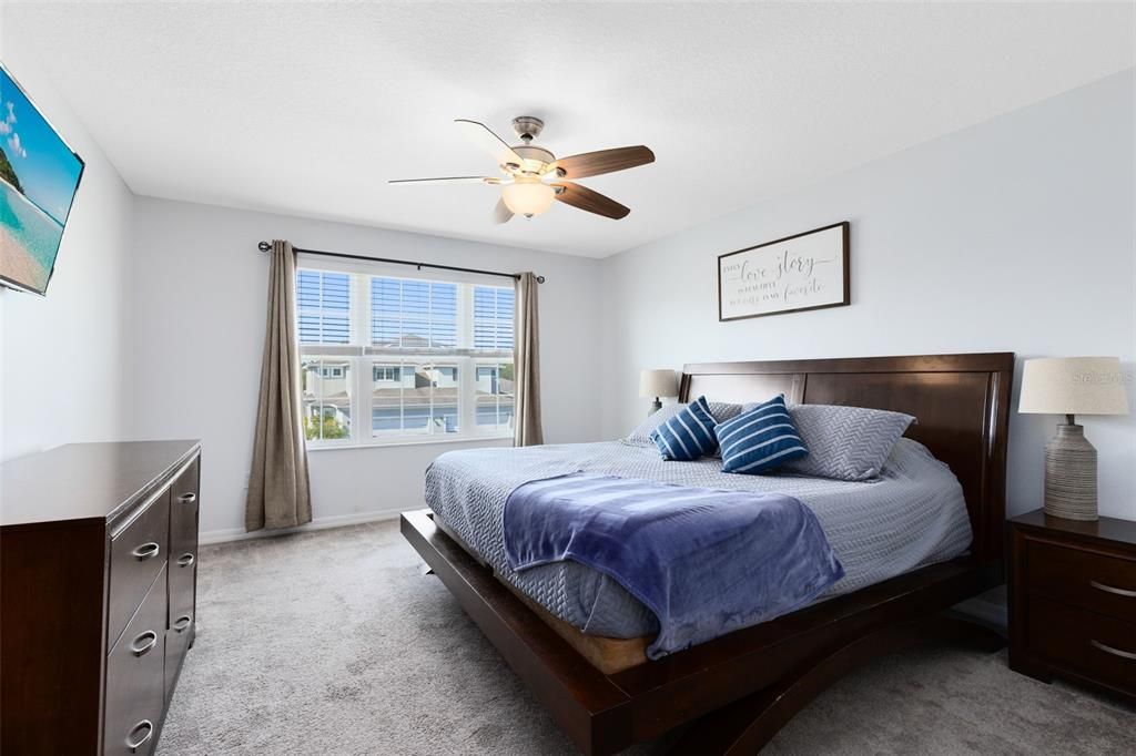 待售: $335,000 (3 贝兹, 2 浴室, 1590 平方英尺)