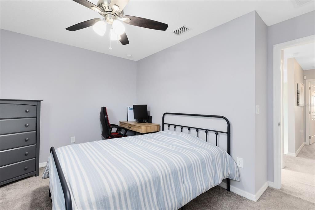 待售: $335,000 (3 贝兹, 2 浴室, 1590 平方英尺)