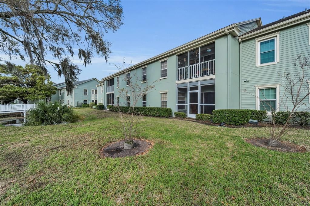 For Sale: $239,000 (3 beds, 2 baths, 1190 Square Feet)